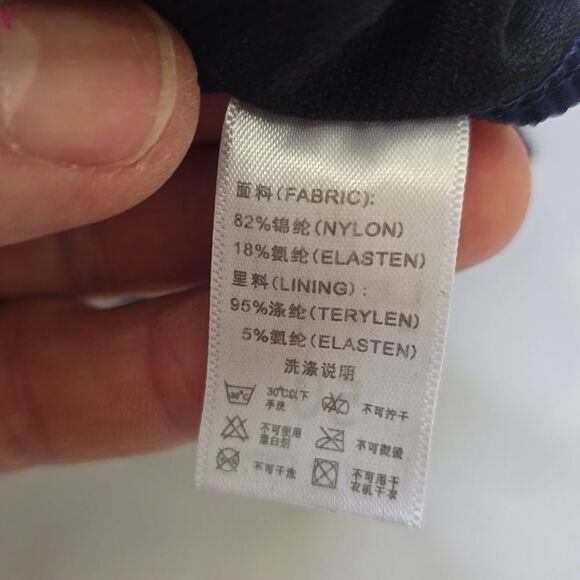 LE BESSI Navy and Pink Floral One Piece Swimsuit Sizr 50(See Meassurments) - Picture 8 of 10